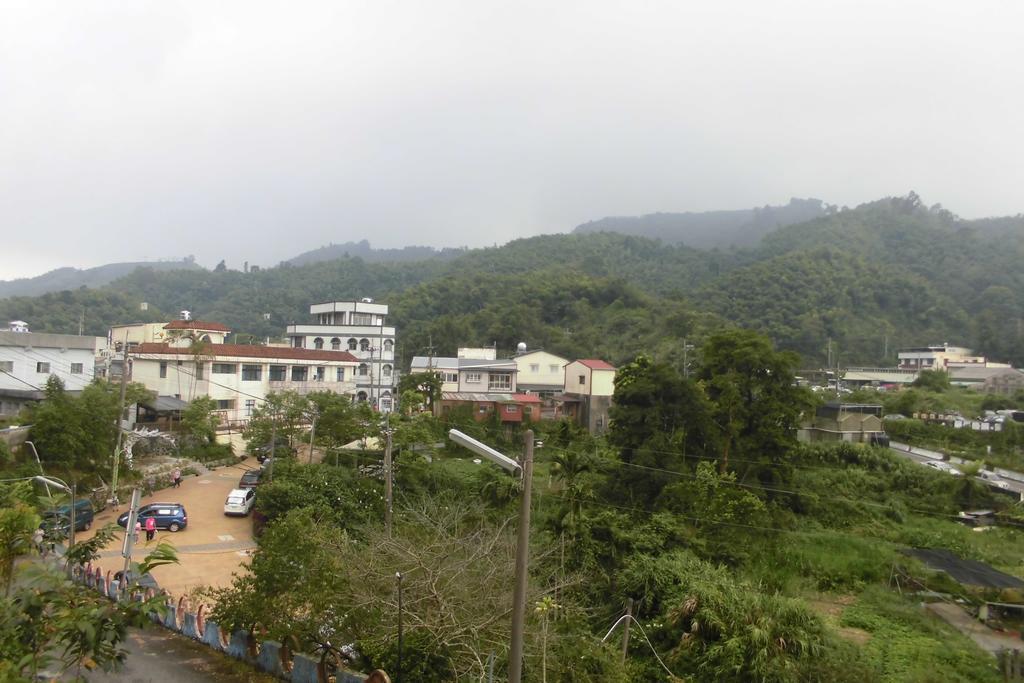 Ruishi Homestay Meishan Exterior foto